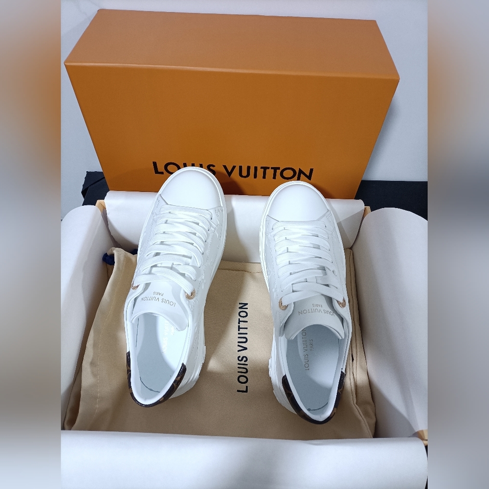 Louis Vuitton Time Out Sneaker